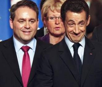 Sarko et bertrand.jpg